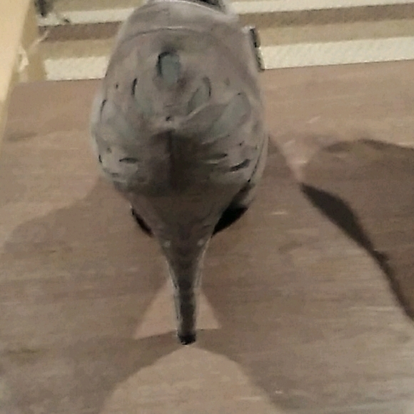 Pebble taupe booties - Picture 2 of 3